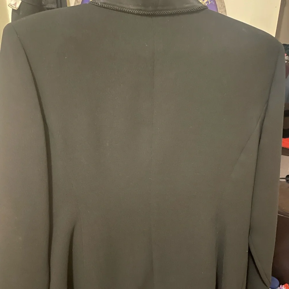 Women's formal jacket with satin collar, sequin trim, satin buttons and pockets! - Picture 3 of 3